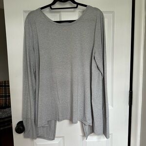 💕 Gap Fit Open Back Athletic Top